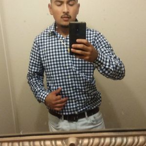 Meet your Posher, Adrian